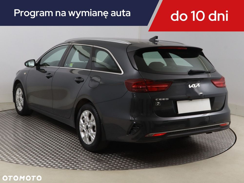 Kia Ceed - 6