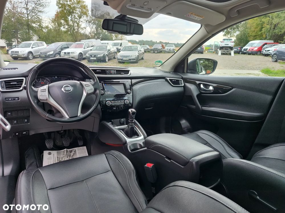 Nissan Qashqai 1.6 DIG-T TEKNA+ - 18
