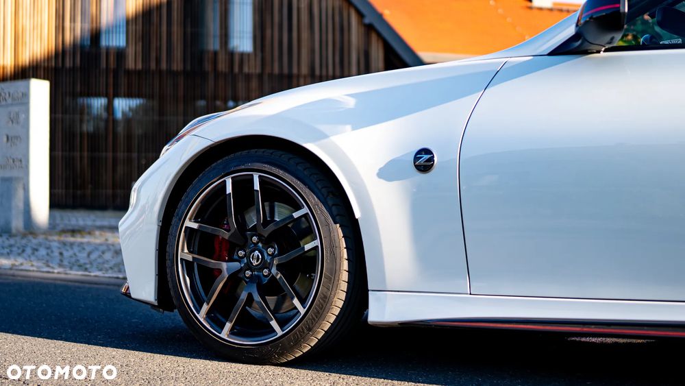 Nissan 370 Z 3.7 V6 Nismo - 18
