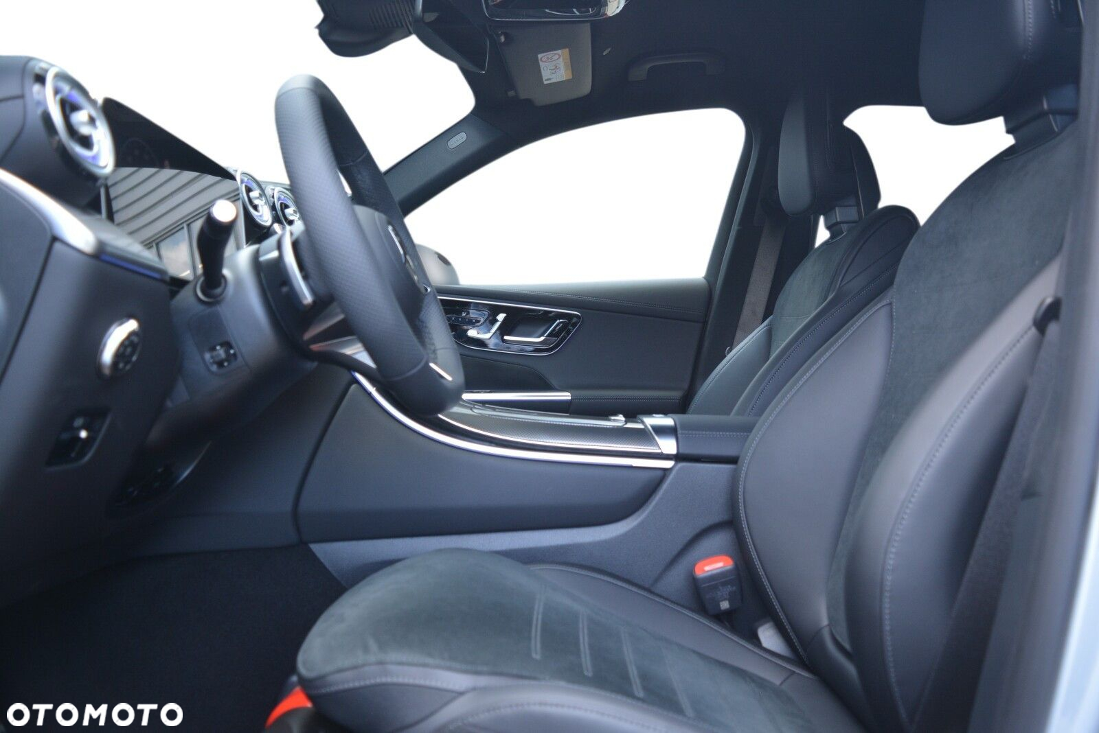 Mercedes-Benz GLC - 7
