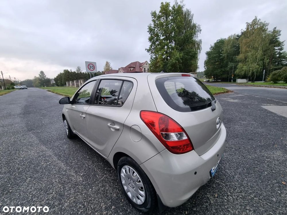 Hyundai i20 1.2 Classic - 6