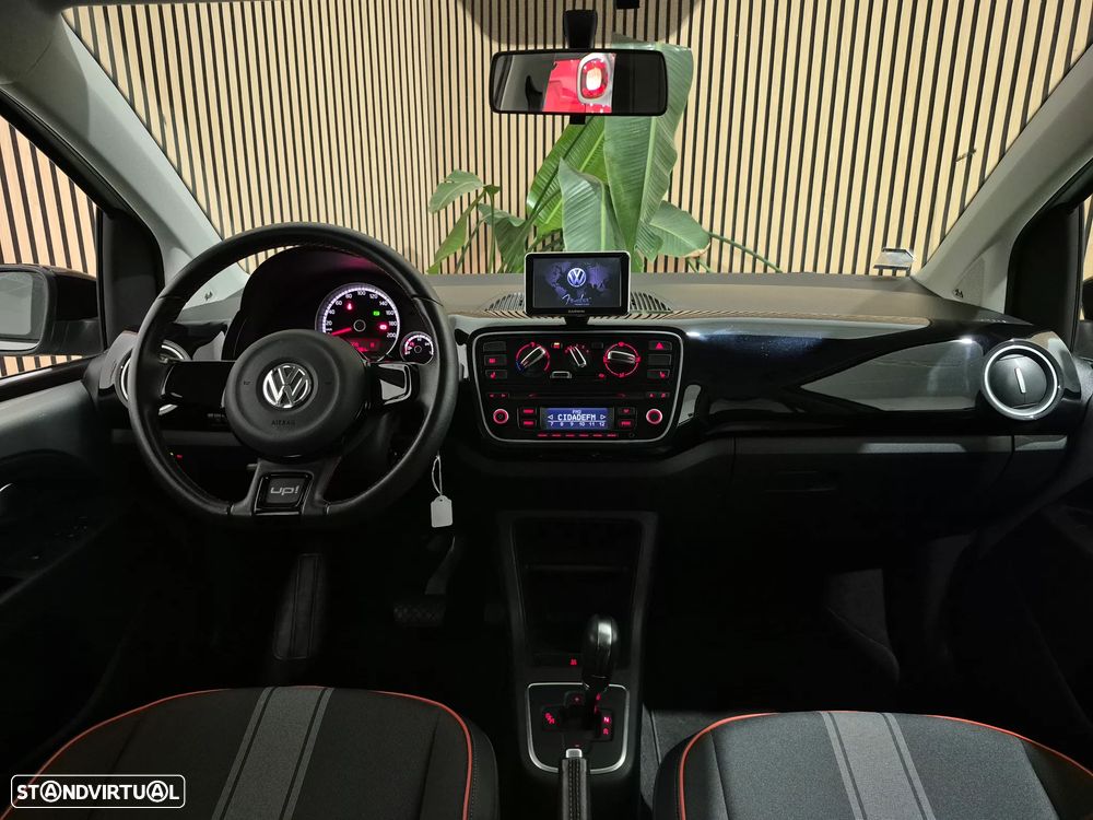 VW Up! 1.0 BMT Move Auto - 19