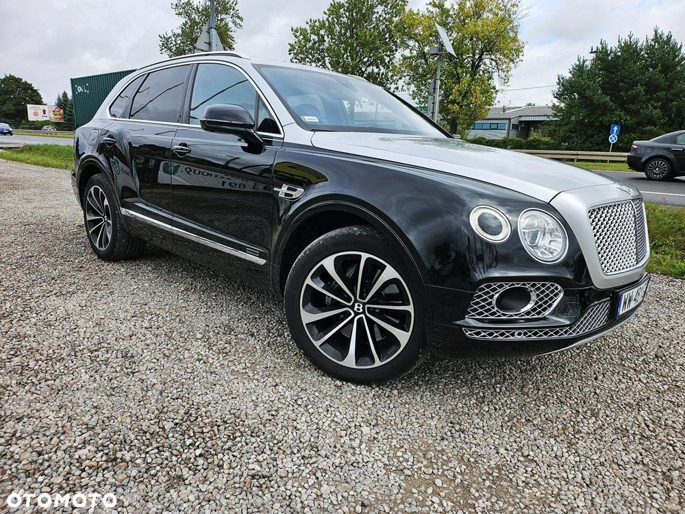 Bentley Bentayga - 2