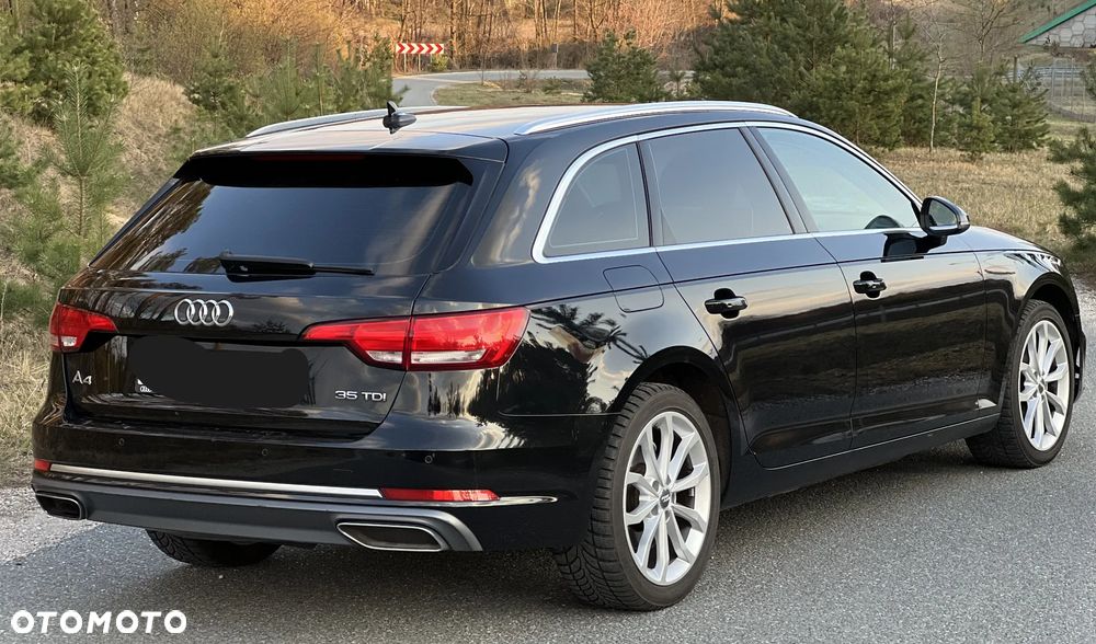 Audi A4 Avant 35 TDI S tronic design - 12