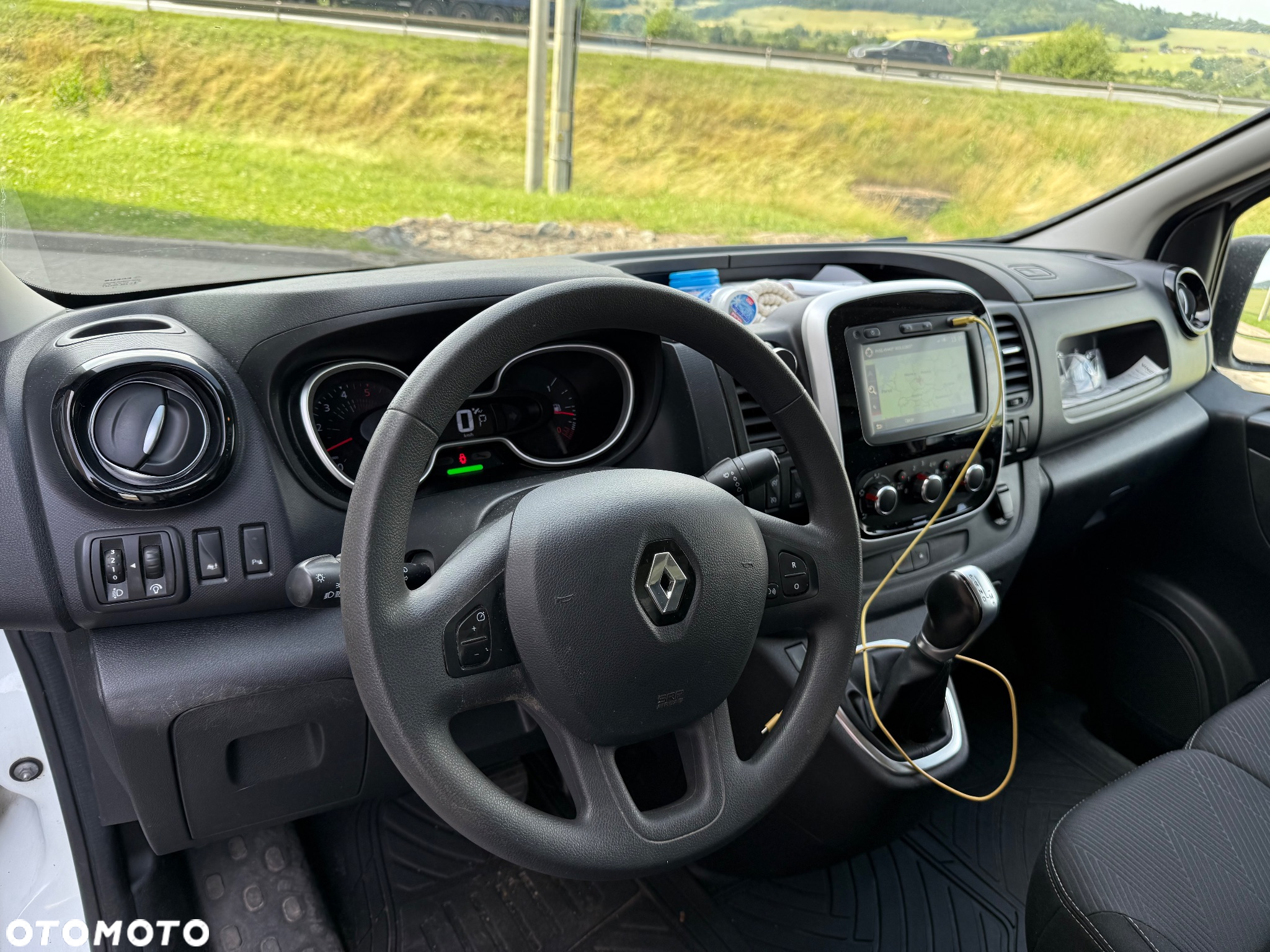 Renault Trafic - 15