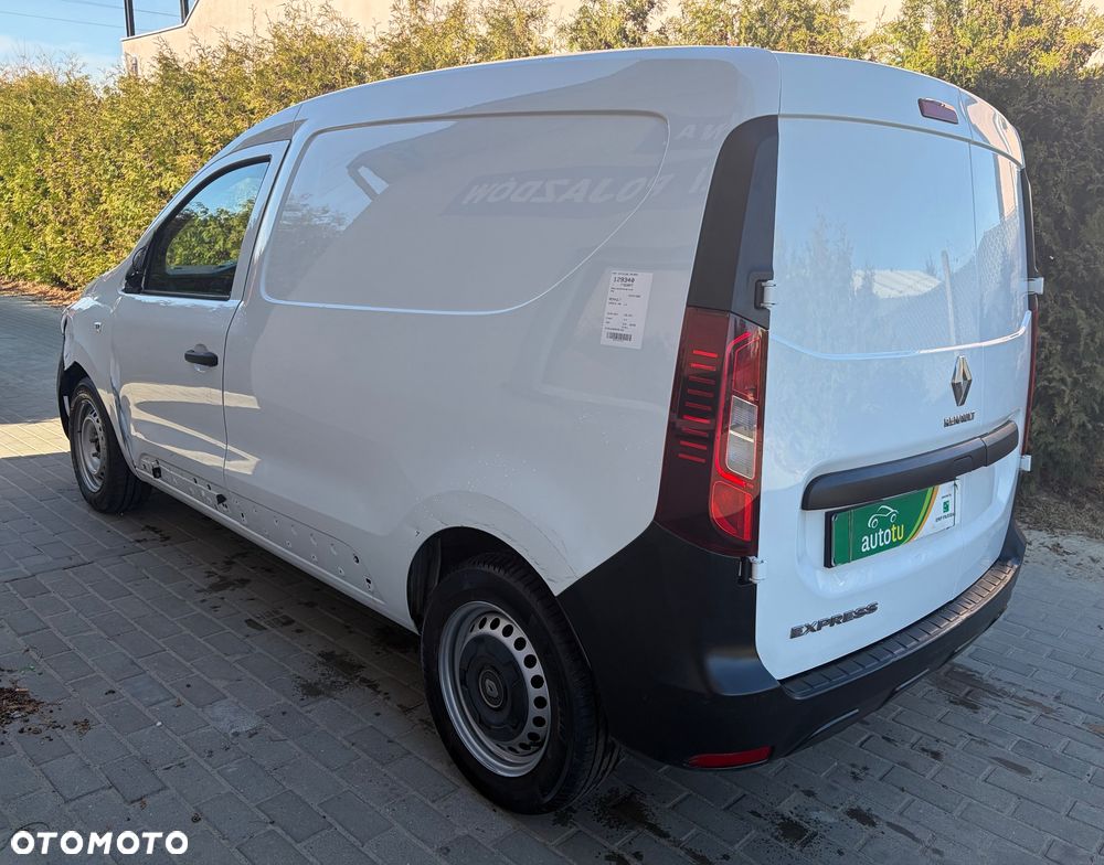 Renault Express - 6