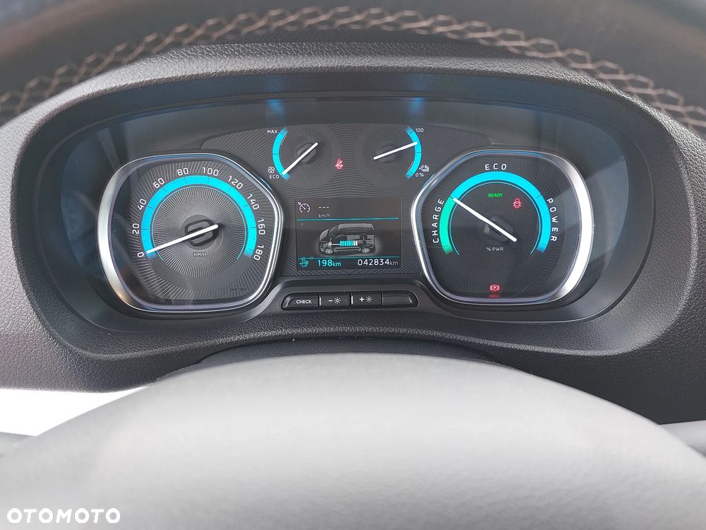 Peugeot E-Expert - 3