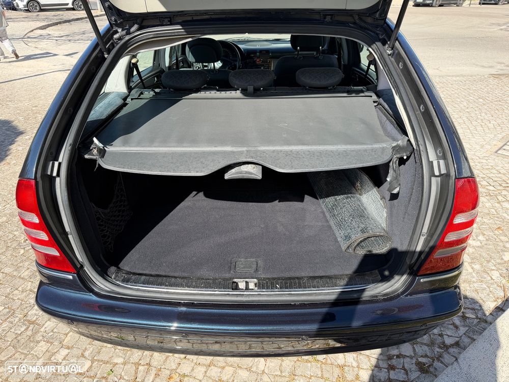 Mercedes-Benz C 220 CDi Avantgarde - 20