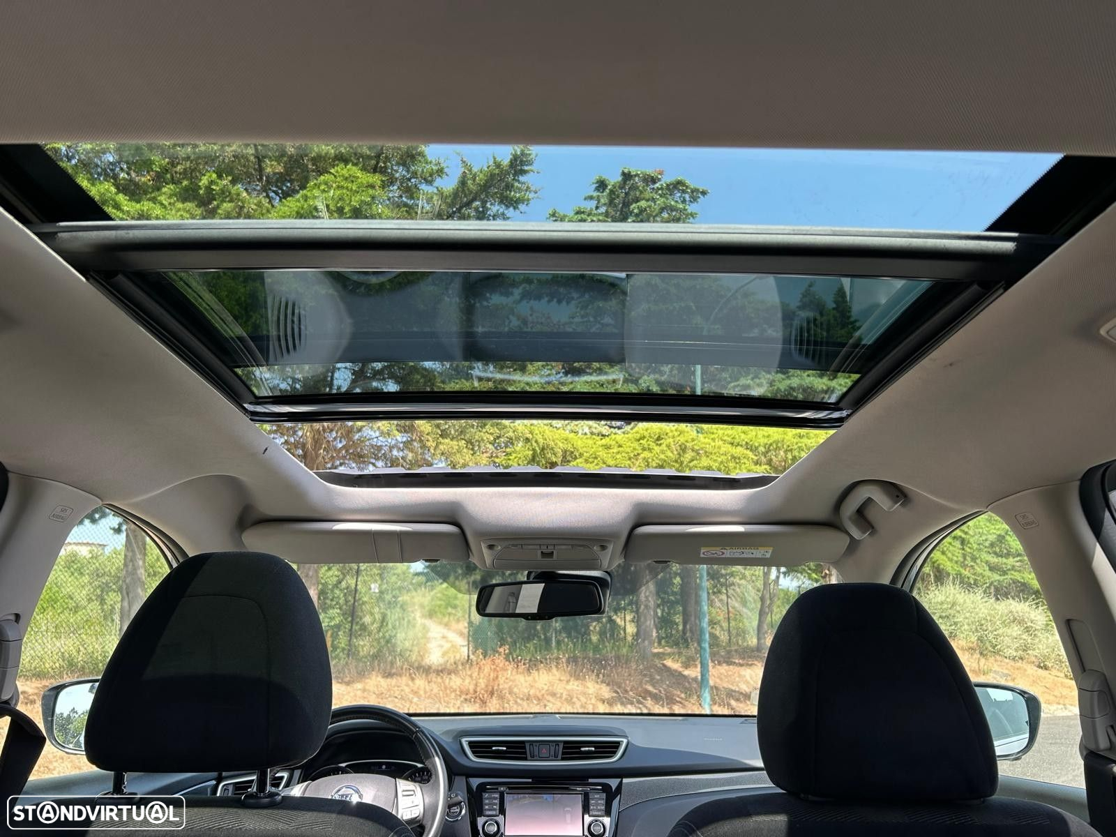 Nissan X-Trail 1.6 dCi N-Connecta - 32