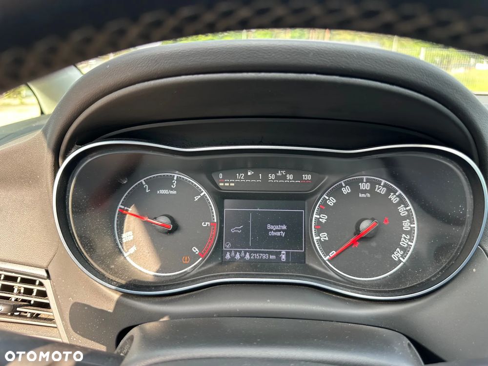 Opel Zafira - 12