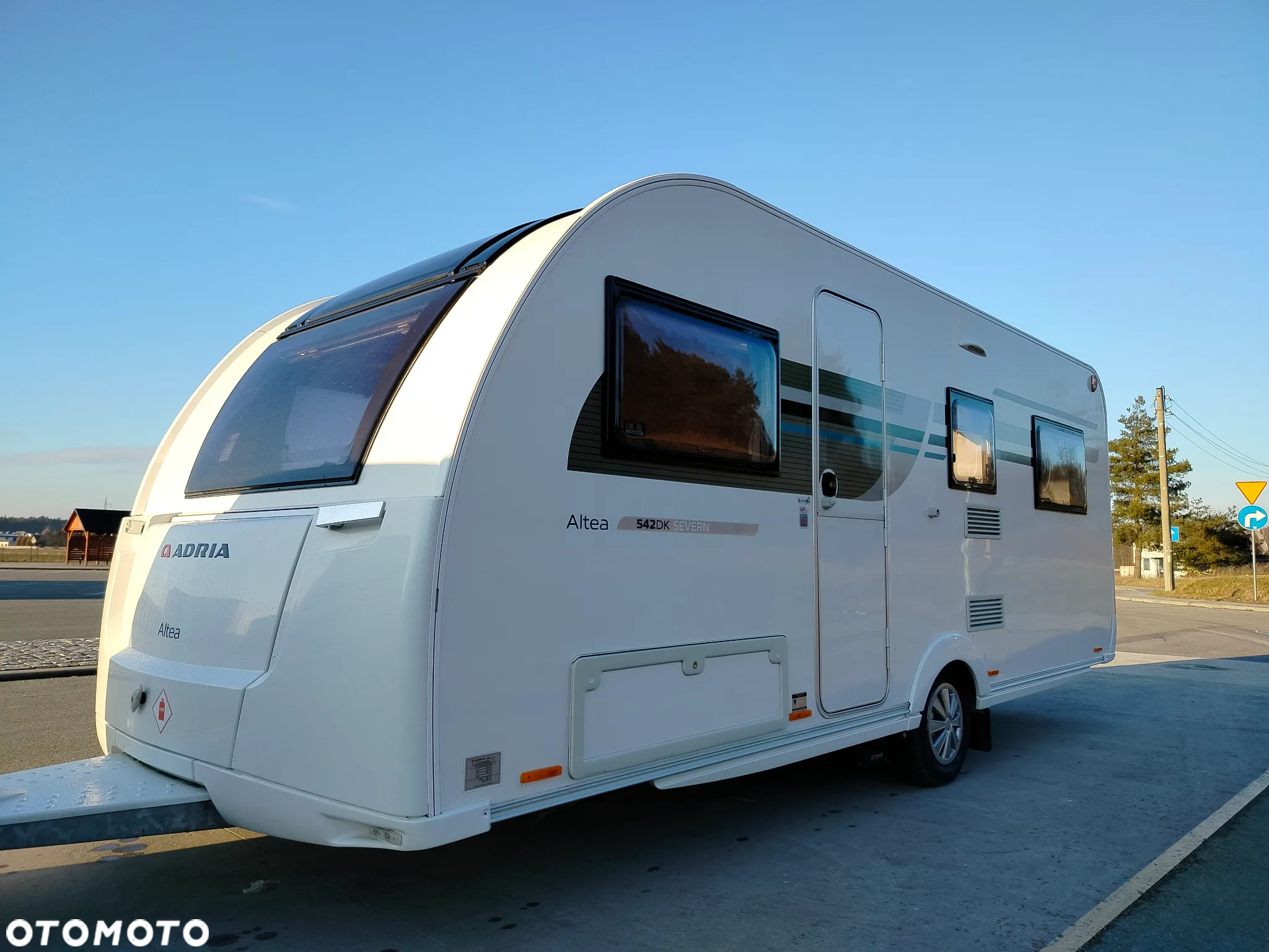 Adria Altea 542 DK - 33