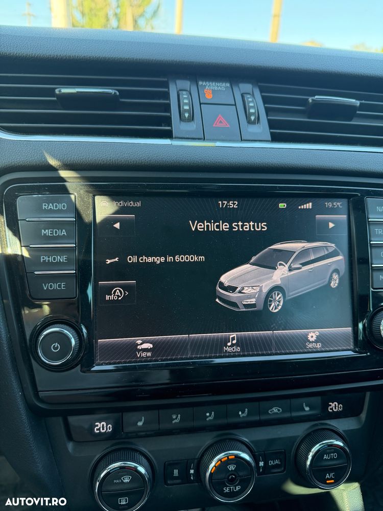 Skoda Octavia 2.0 TDI RS DSG - 6