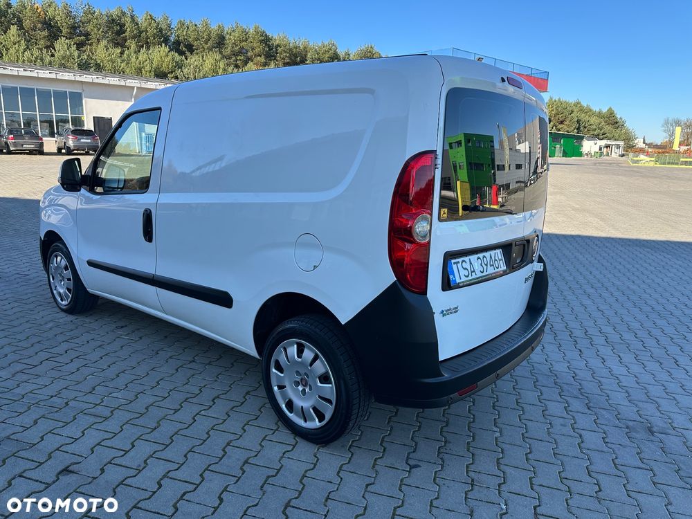Fiat Doblo 1.4 T-Jet 16V Dynamic - 27