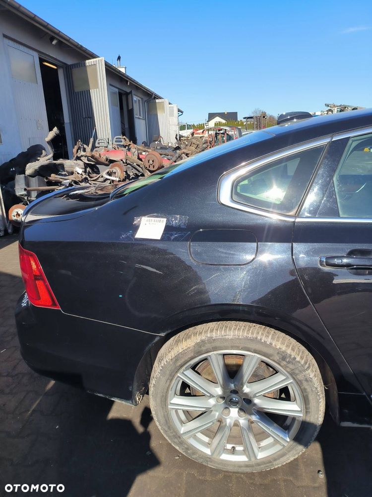 ĆWIARTKA BŁOTNIK PRAWY TYŁ VOLVO S90 II 717 - 1