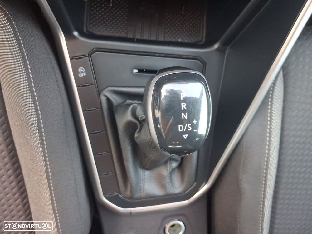 VW Polo 1.0 TSI Urban DSG - 6