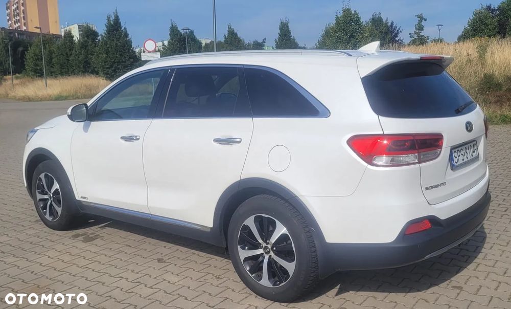 Kia Sorento 2015 photo 3