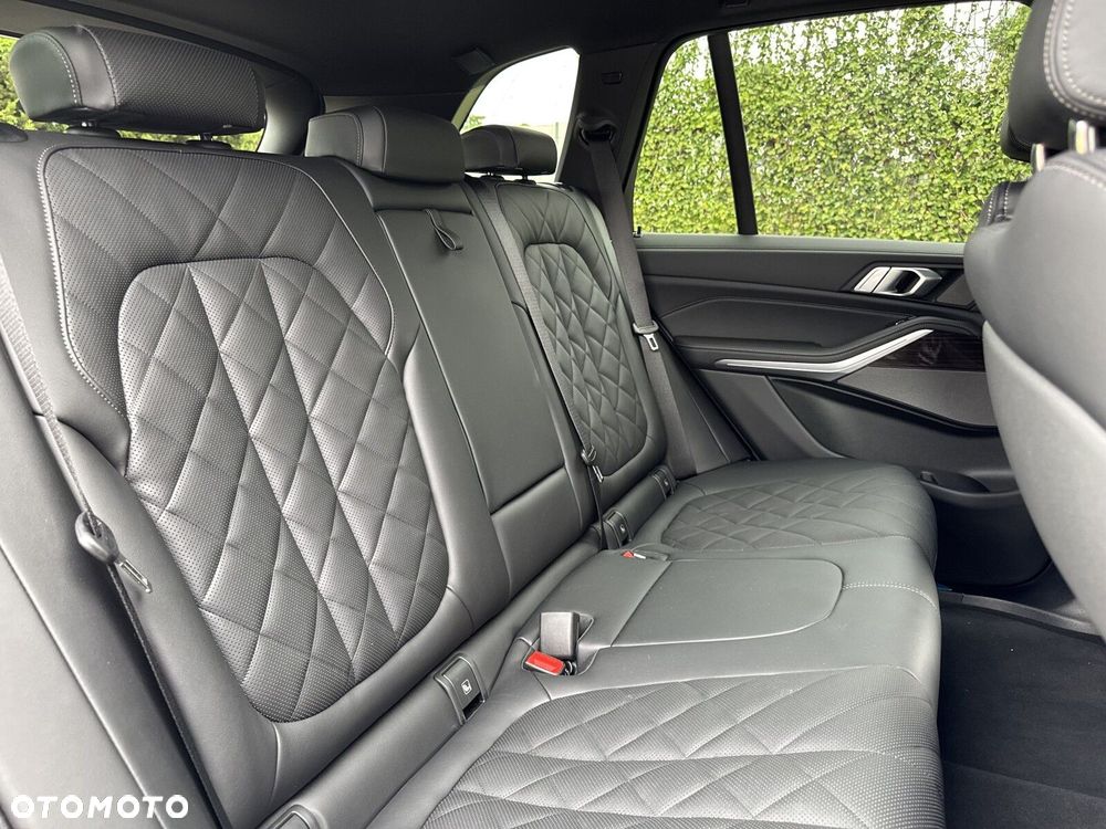 BMW X5 - 25