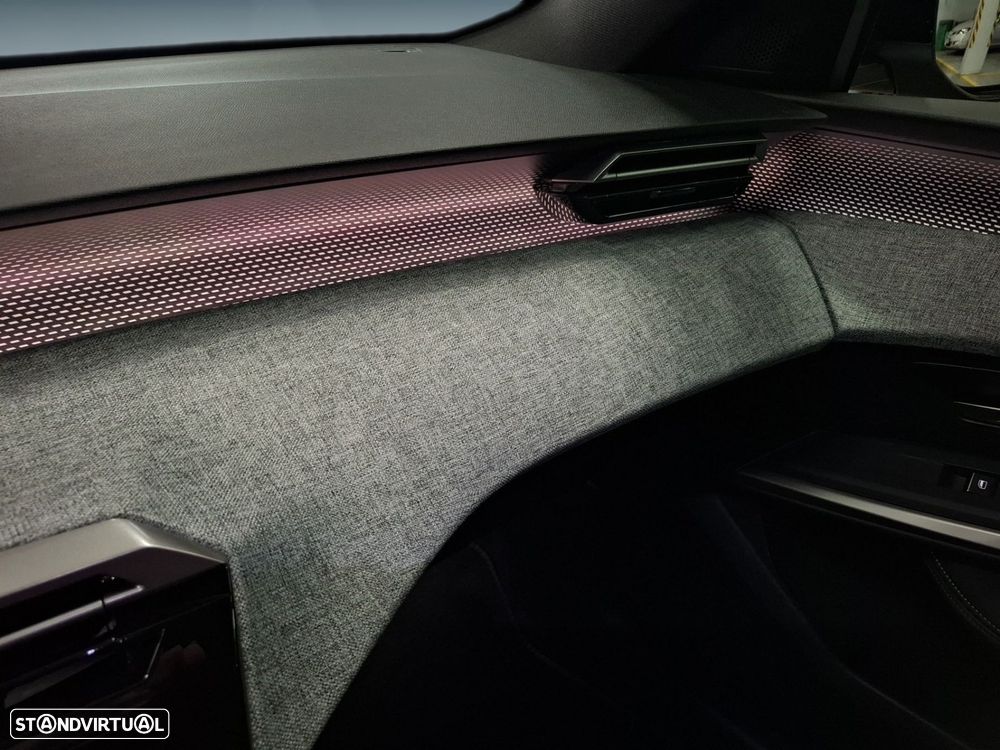 Peugeot 5008 1.2 Hybrid GT e-DCS6 - 23