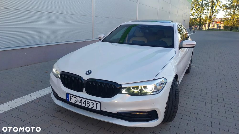 BMW Seria 5 530i GPF Sport Line sport - 23