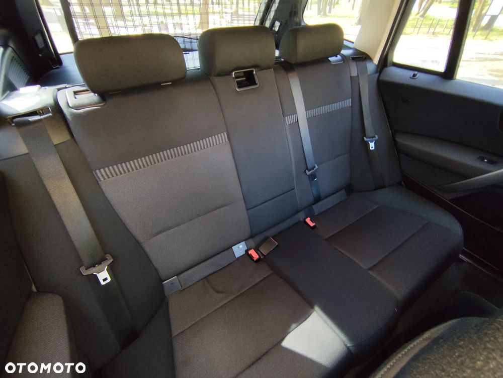 BMW X3 - 32