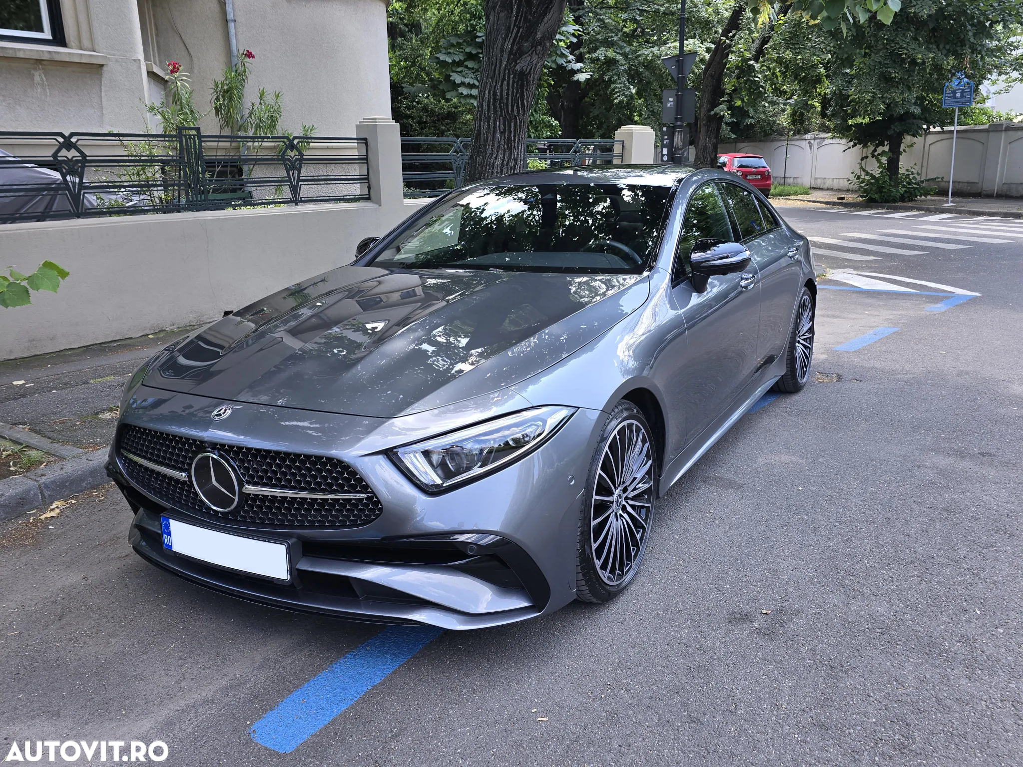 Mercedes-Benz CLS 400 d 4Matic 9G-TRONIC AMG Line - 13