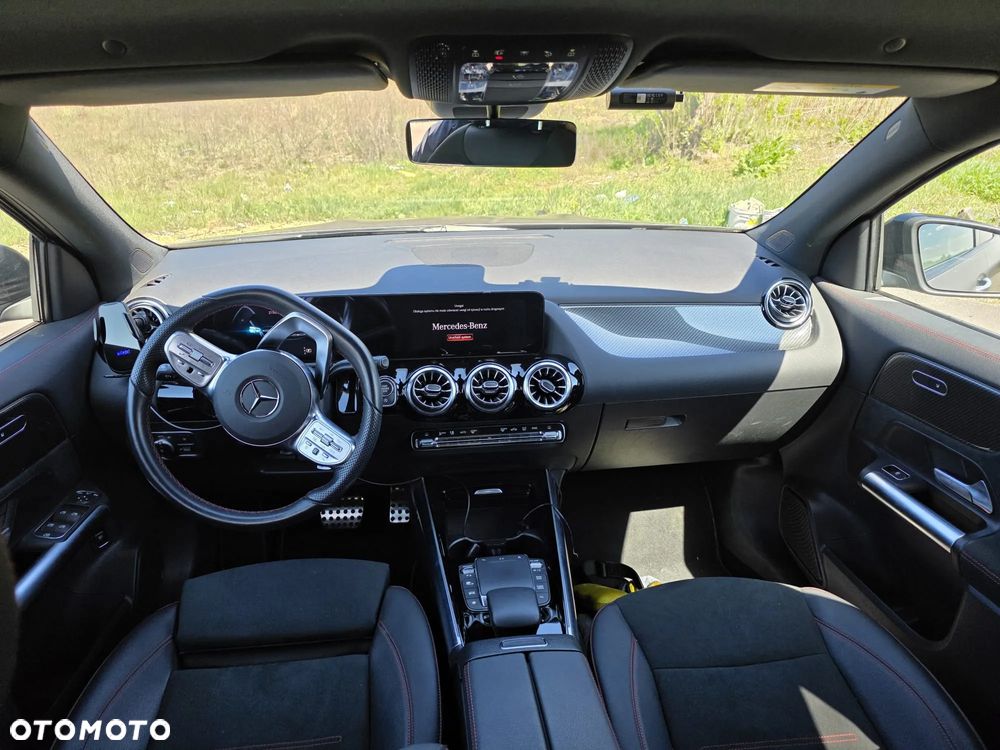 Mercedes-Benz GLA 180 d Business Edition - 14