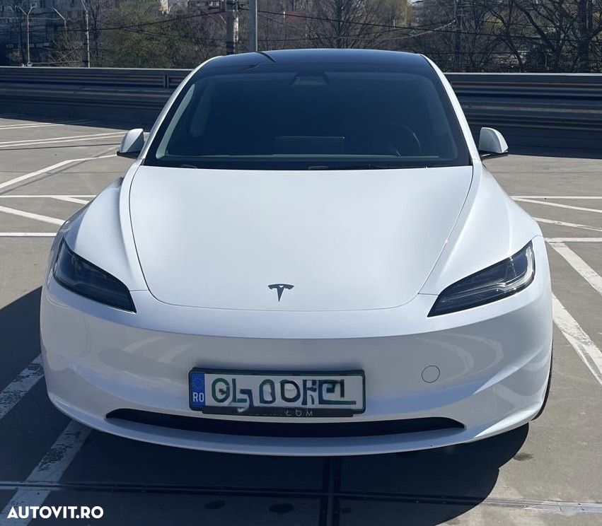 Tesla Model 3 - 15