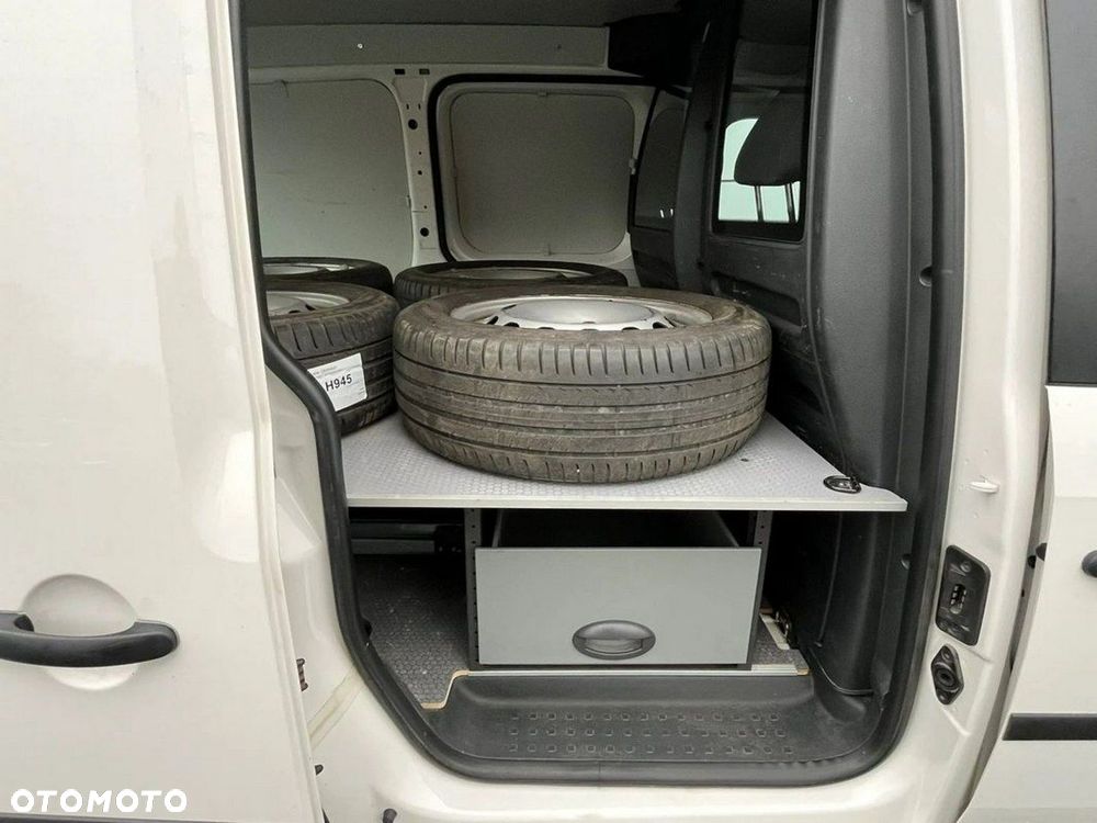 Volkswagen Caddy - 17