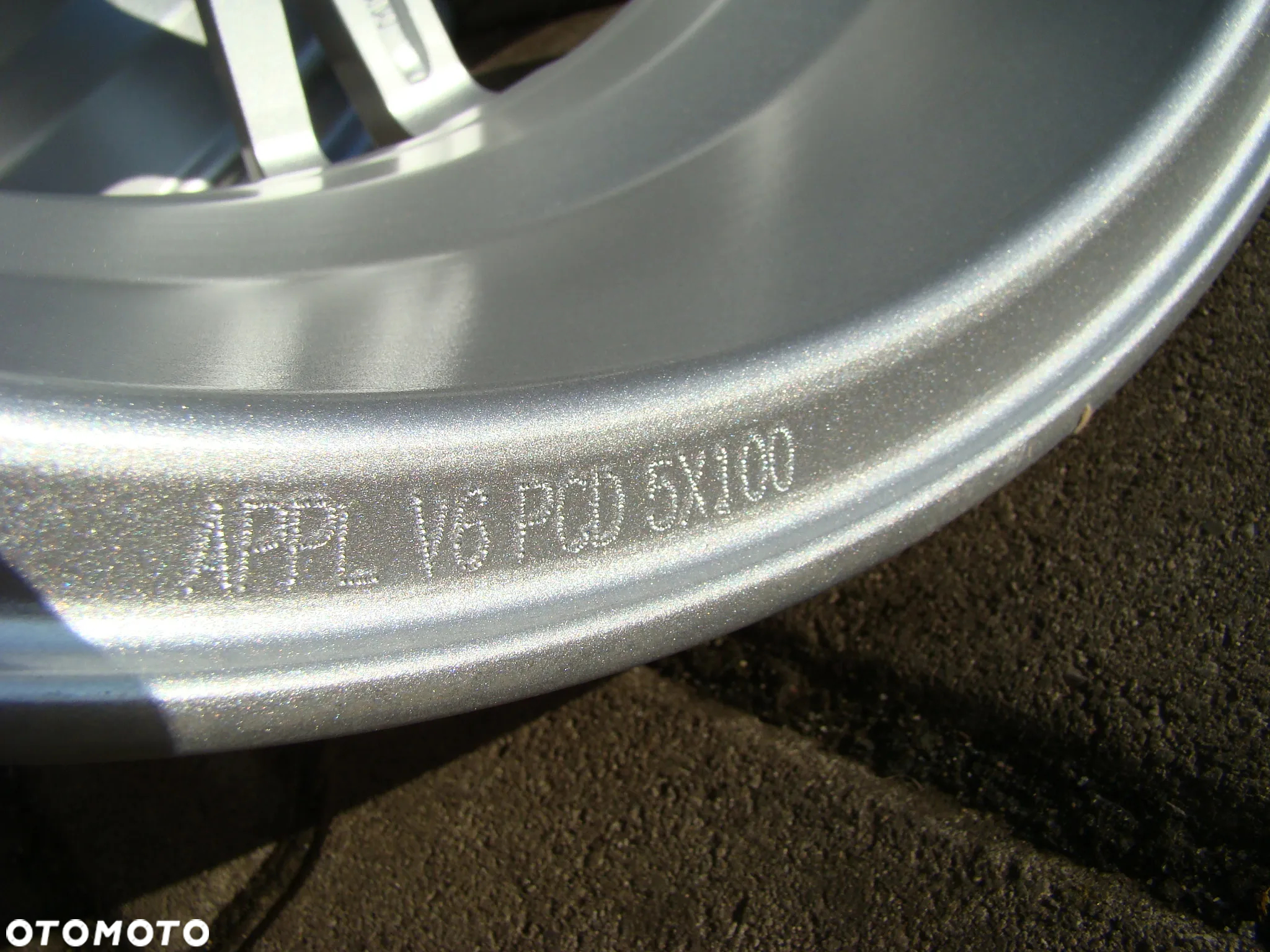 a452 5x100 VW Polo Fox Golf IV New Beetle 6jx15 - 9