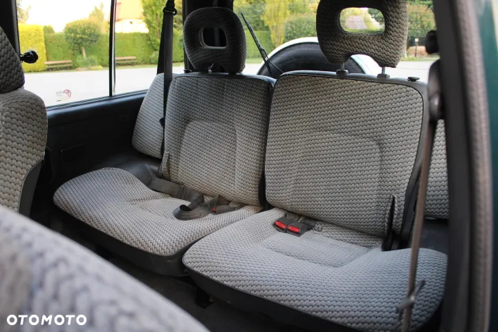 Mitsubishi Pajero 2.8 TD GLS - 12