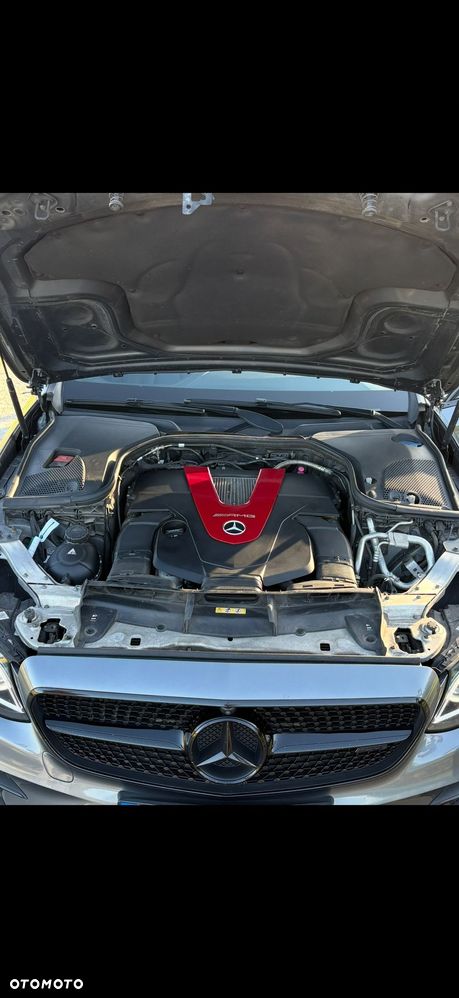 Mercedes-Benz Klasa E 43 AMG 4-Matic - 21