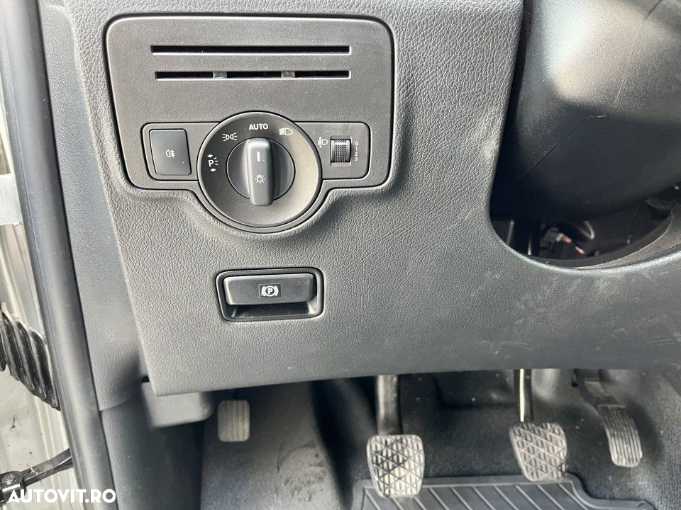 Mercedes-Benz Vito - 12