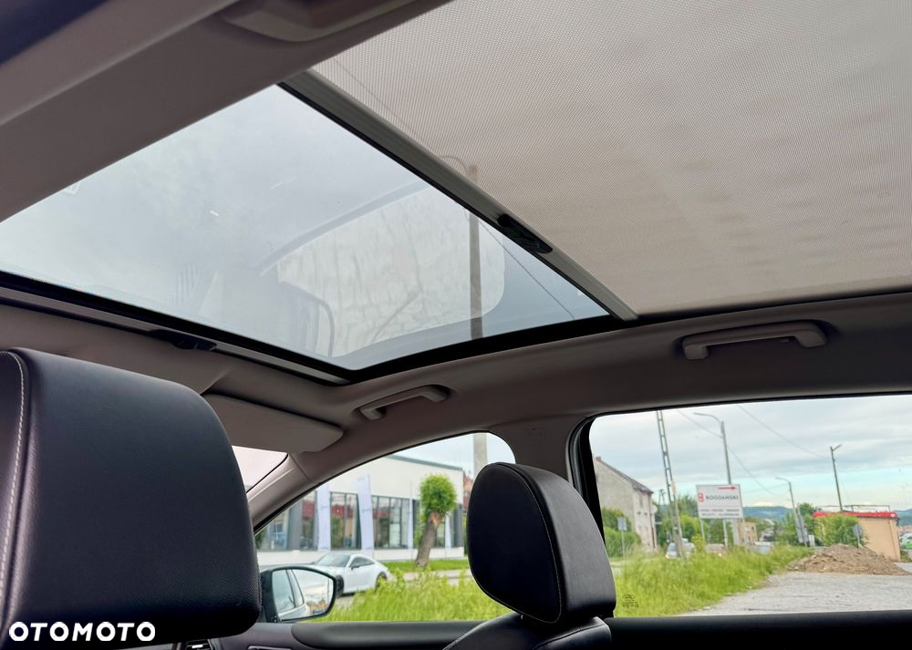 Ford Kuga 2.0 TDCi 4x4 Individual - 19
