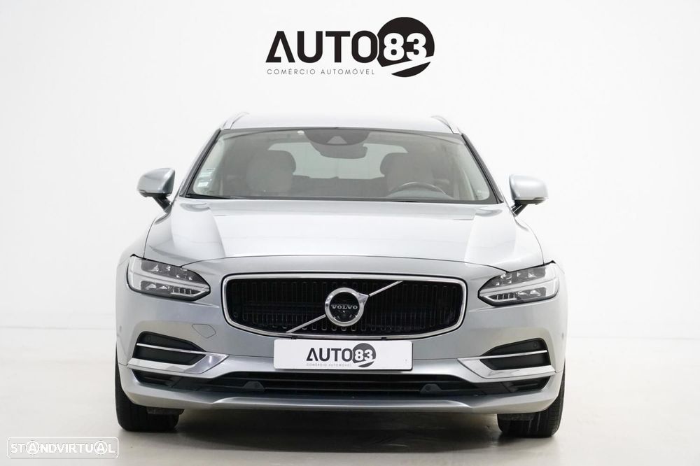 Volvo V90 2.0 D4 Momentum Geartronic - 3