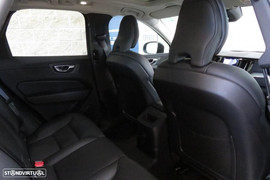 Volvo XC 60 2.0 T6 PHEV Ultimate Dark AWD - 14