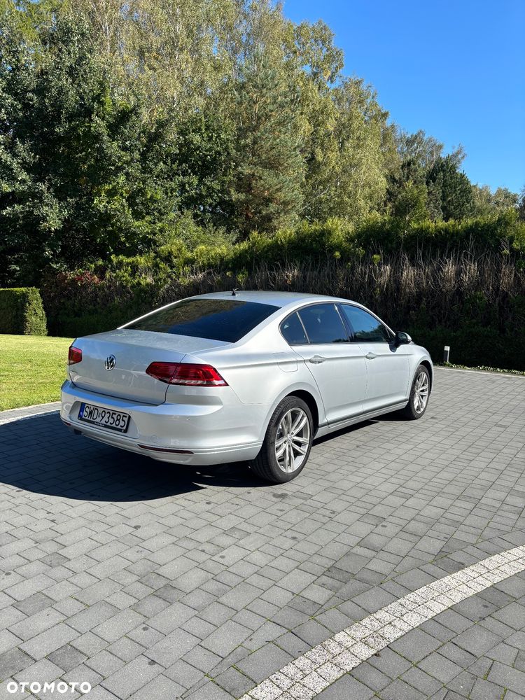 Volkswagen Passat 1.4 TSI BMT Comfortline - 9