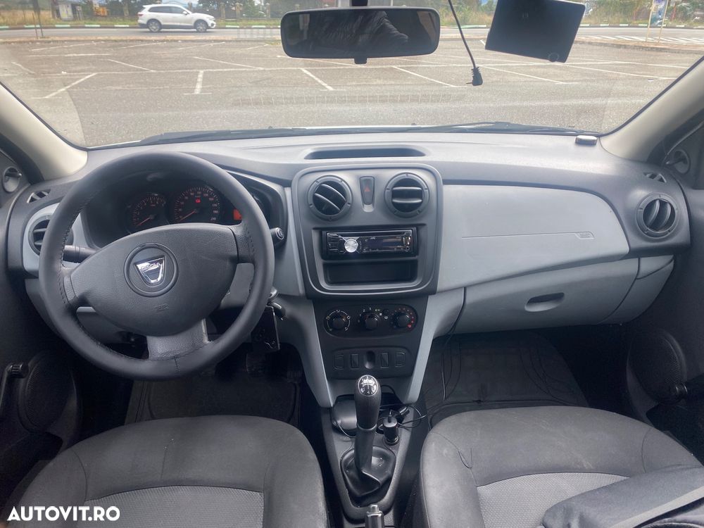 Dacia Logan - 6