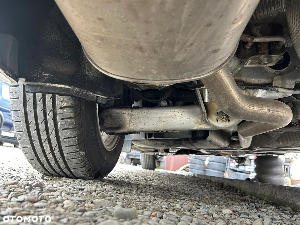 BMW Seria 5 525tds - 10