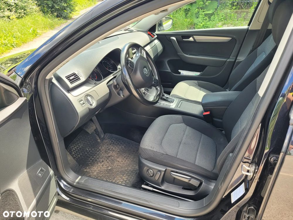 Volkswagen Passat 1.4 TSI BMT Highline DSG - 11