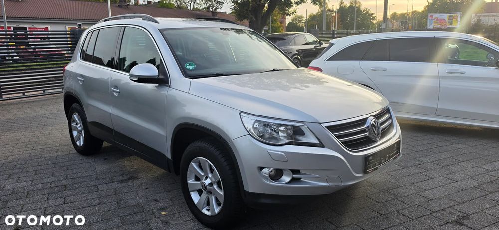 Volkswagen Tiguan - 8