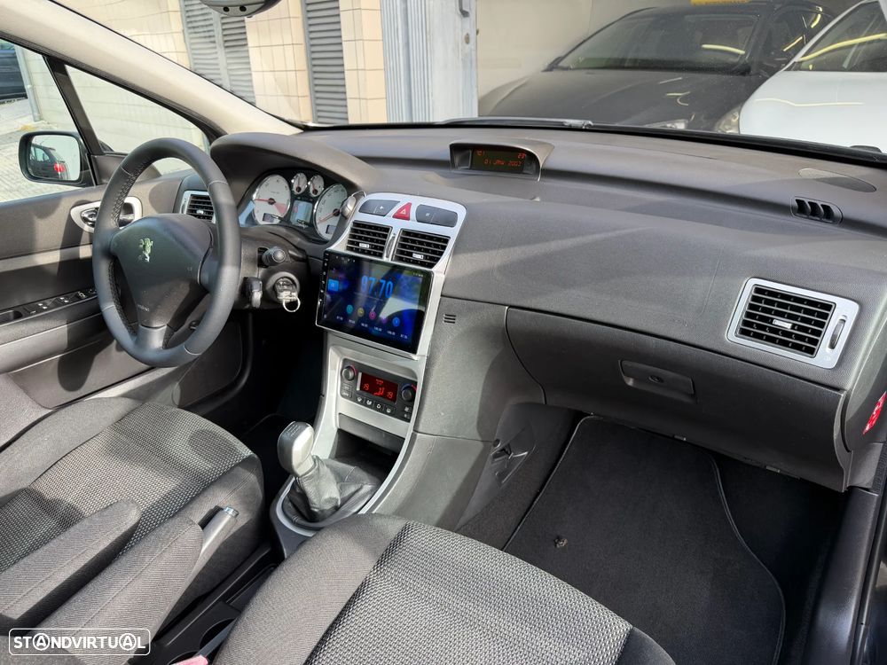 Peugeot 307 1.6 HDi Executive - 10