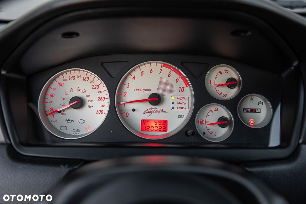 Mitsubishi Lancer Evo VII - 19
