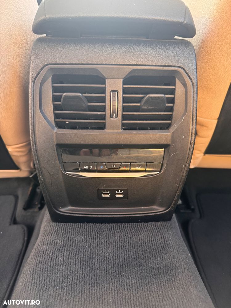 BMW Seria 3 320d Touring xDrive Aut. - 10