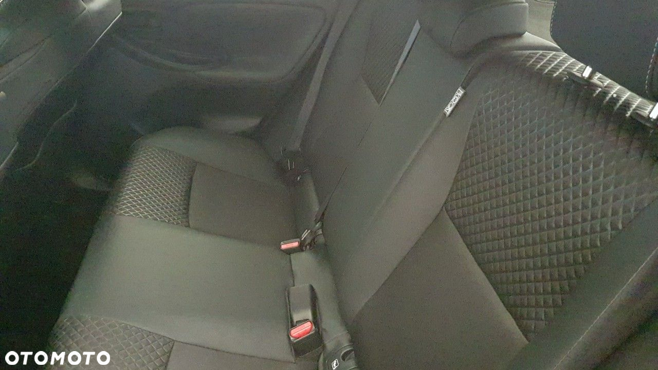 Toyota Yaris - 21