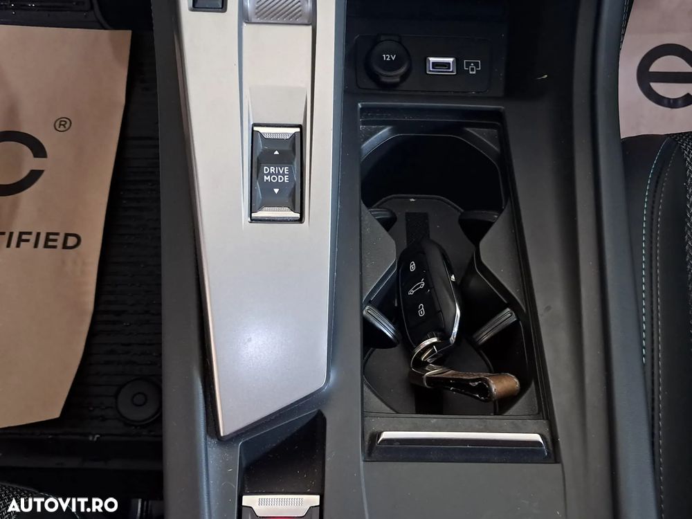 Peugeot 308 1.2L PureTech S&S EAT8 Allure Pack - 14