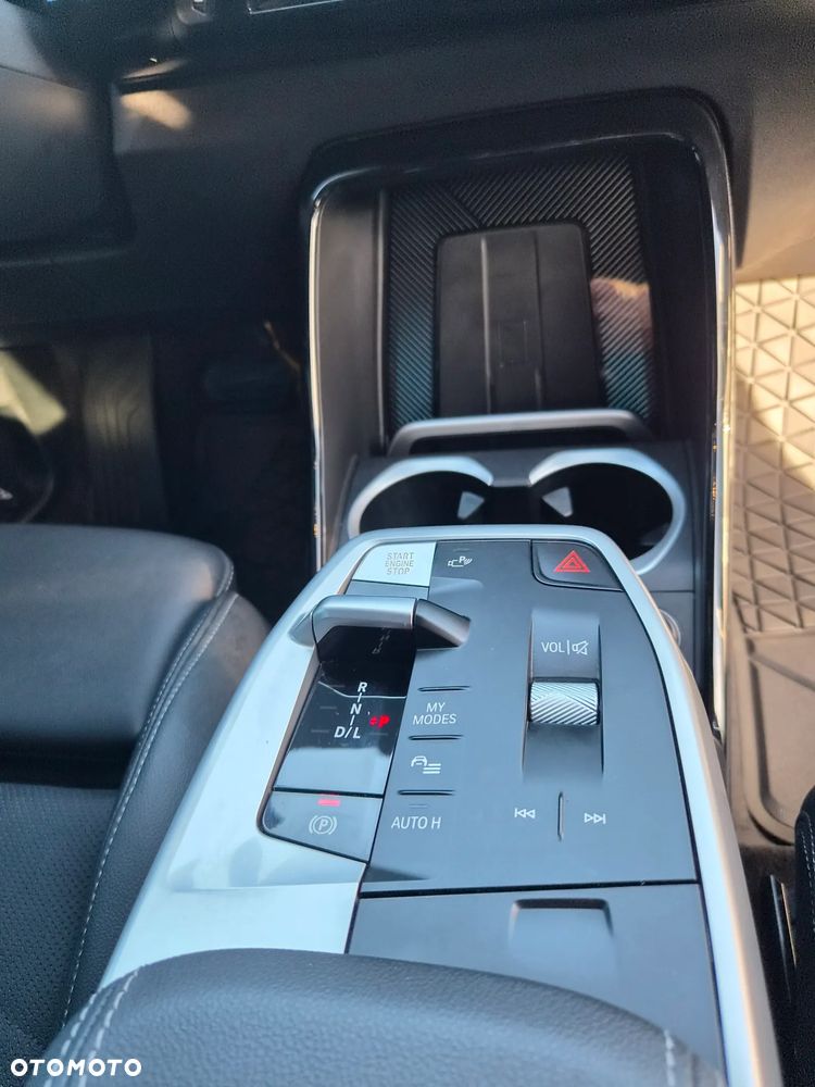BMW X1 - 32