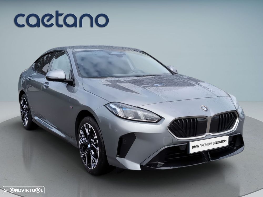 BMW 216 Pack Desportivo M — fotografia 10