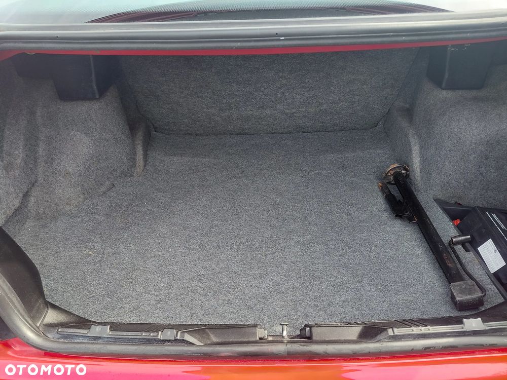 BMW Seria 3 - 10