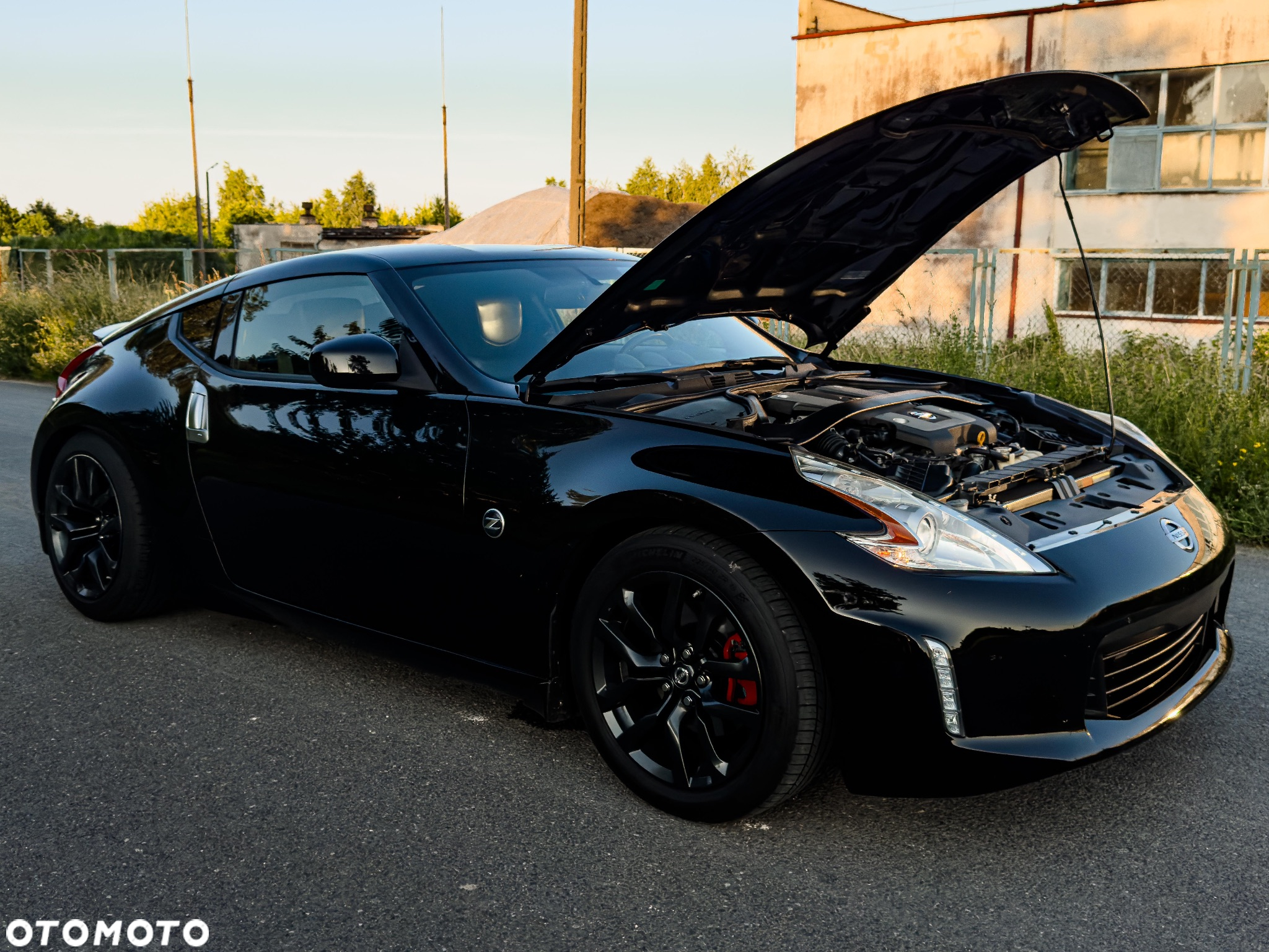Nissan 370 Z 3.7 V6 - 4