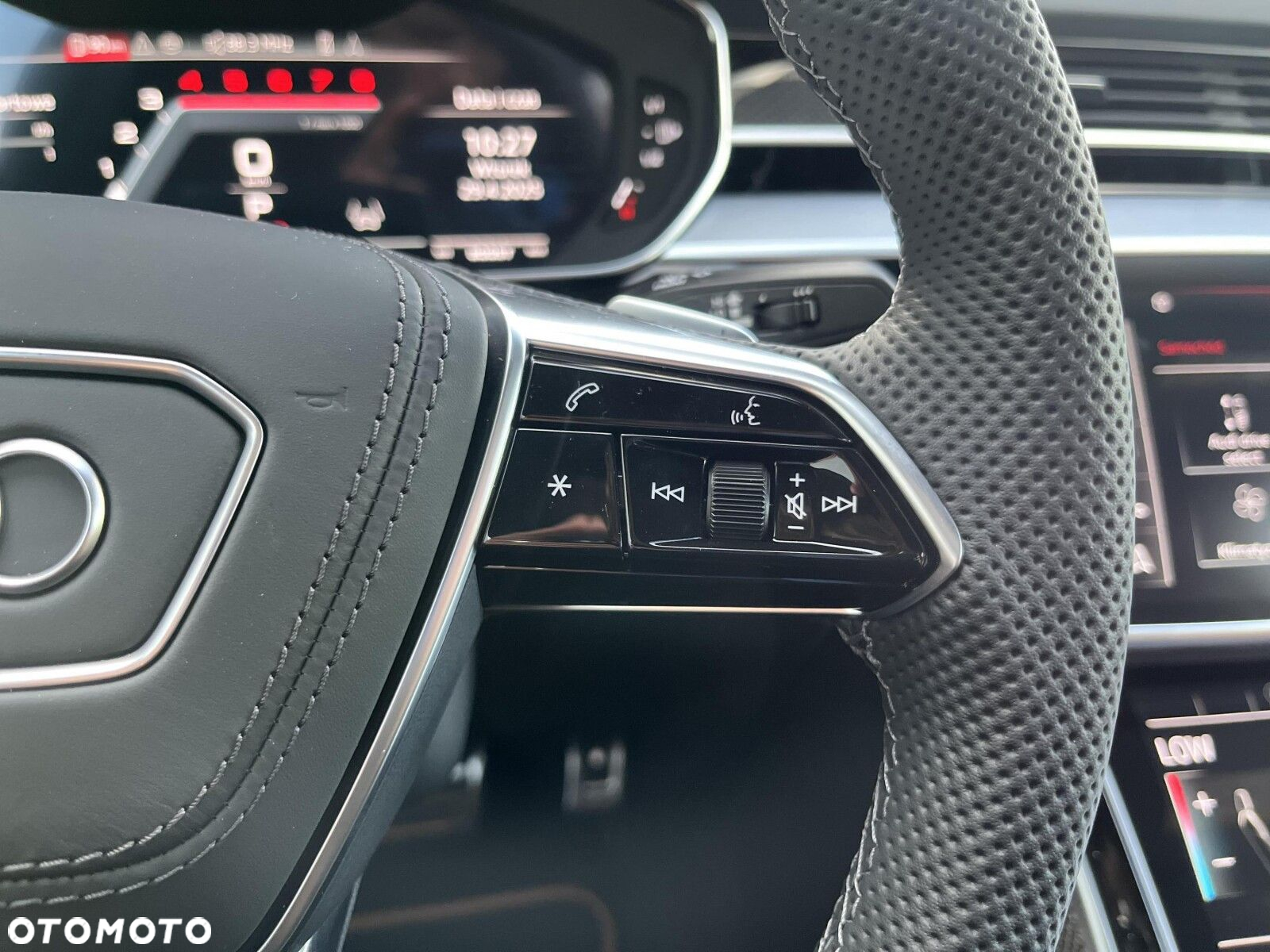 Audi S8 - 39